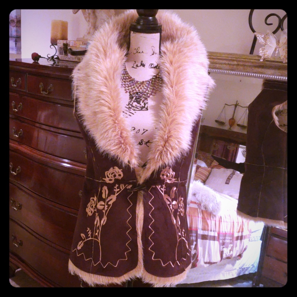 Gorgeous Fox fur Vest jacket💕